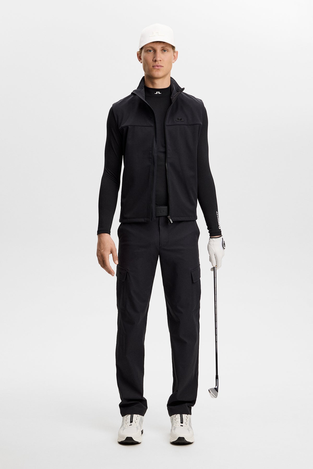 J.Lindeberg Ello Brushed Top Black – fuktavvisande prestandamaterial